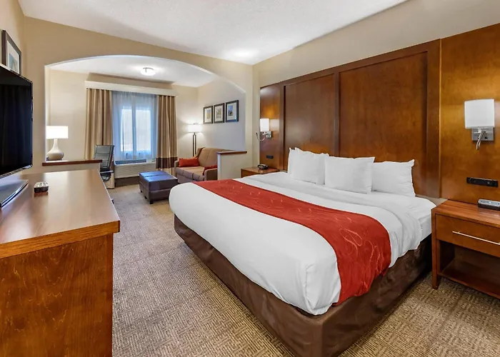 Comfort Suites Near Six Flags Magic Mountain